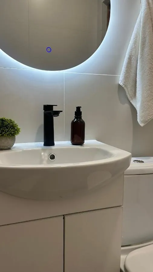 Apartment Bayhouse - Уютные Апартаменты В Микрорайоне Жетысу 4 Almaty