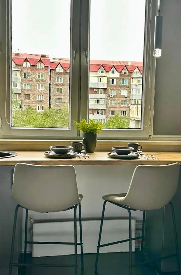 Bayhouse - Уютные Апартаменты В Микрорайоне Жетысу 4 Almaty