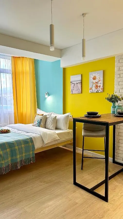 Bayhouse - Уютные Апартаменты В Микрорайоне Жетысу 4 Almaty Apartment